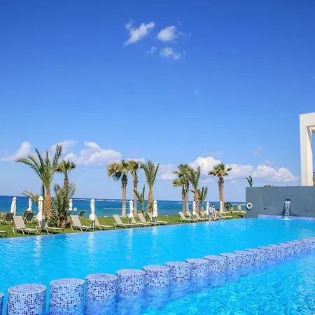 Готель Blue Lagoon Kosher Пафос