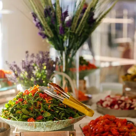 Blue Lagoon Kosher Готель Пафос